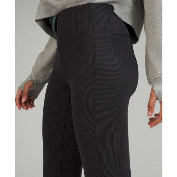 Lululemon Brushed Softstreme Ribbed Zip Flared Pant 32.5" In Black Size 0 - Picture 2 of 7
